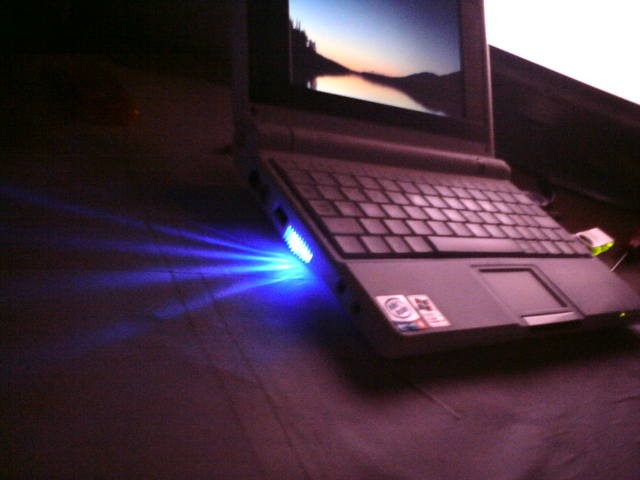 Asus Eee PC 701 Extreme modding