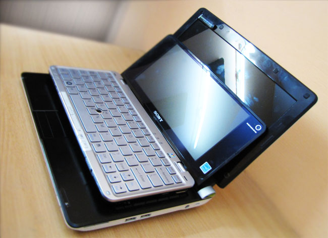 Sony Vaio P Review