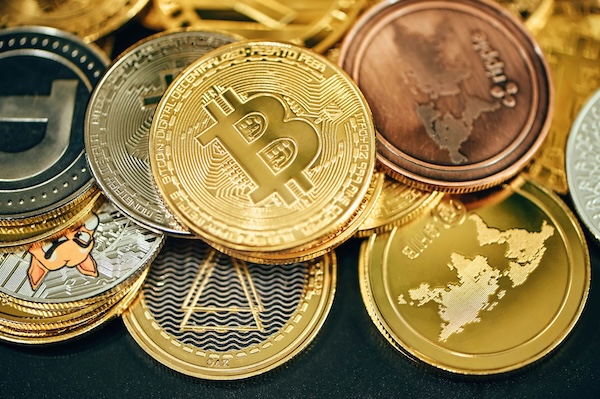 best altcoins 2025